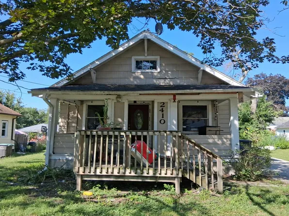 2410 Amherst St, Des Moines, IA 50313