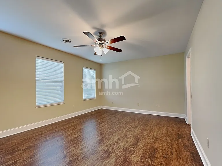 1582 Cider Ln — Photo 12