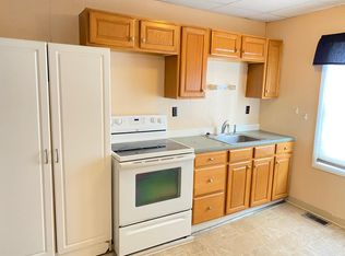 1700 Main St #5B, Mapleton, ME 04757