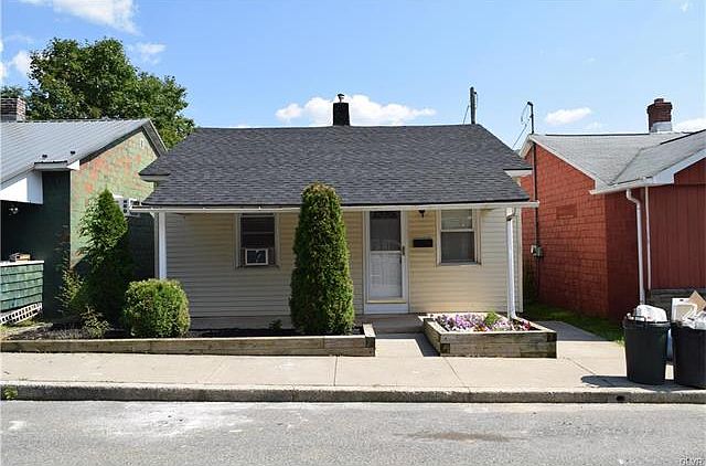 1st image of 816 Edgemont Ave