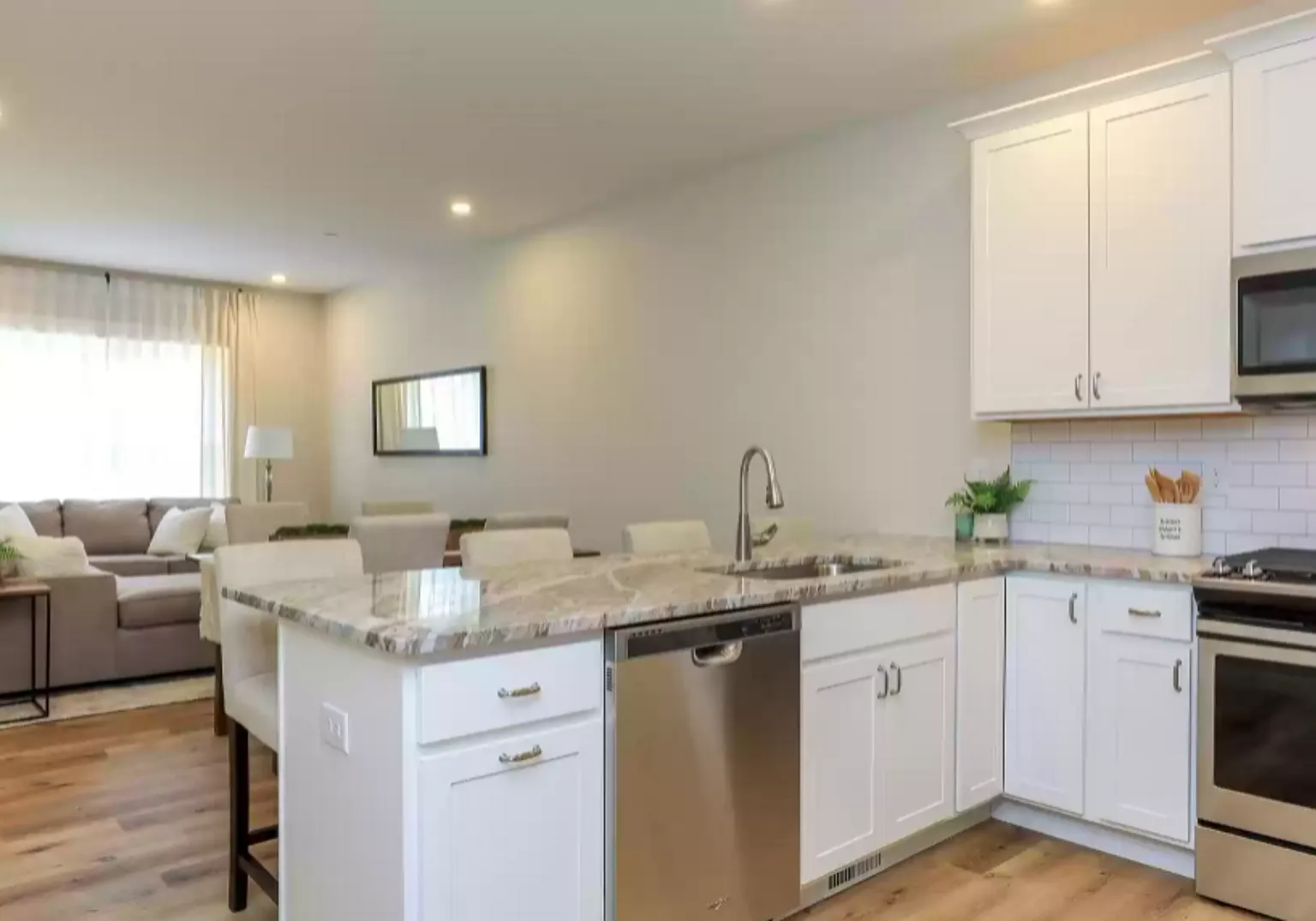 34 Ponemah Hill Road — Photo 3