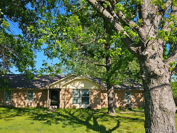 3rd image of 20805 S 4110th Rd