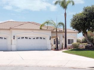 1069 Falcon Ct, San Jacinto, CA 92583