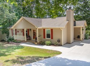 106 Manchester Dr, Mauldin, SC 29662