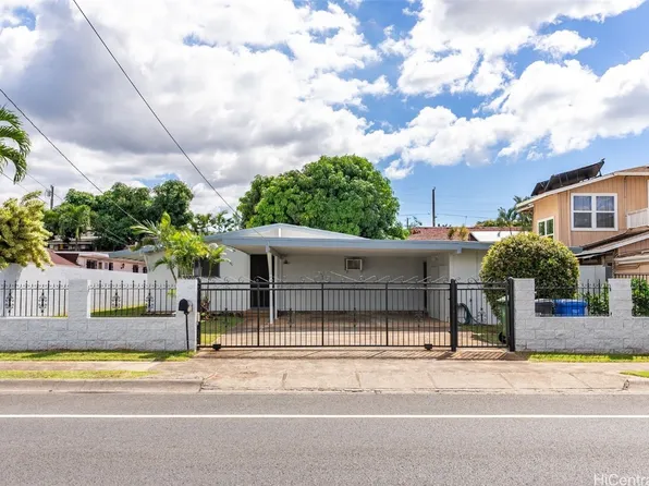 1455 Haloa Dr, Honolulu, HI 96818