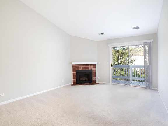 5th image of 224 Westminster Ct