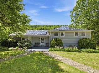878 West Wakefield Boulevard, Winchester, CT 06098