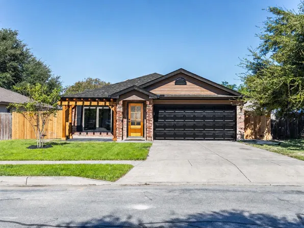 9123 Hampton Hls, Selma, TX 78154