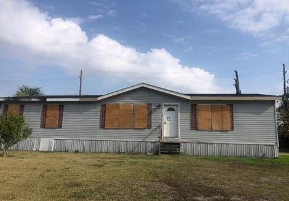1st image of 20265 Daniel Ln