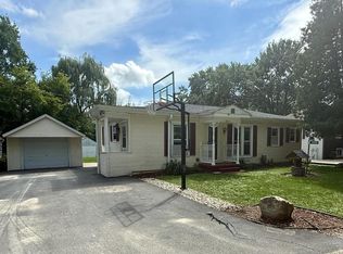 35511 Voree Ct, Burlington, WI 53105