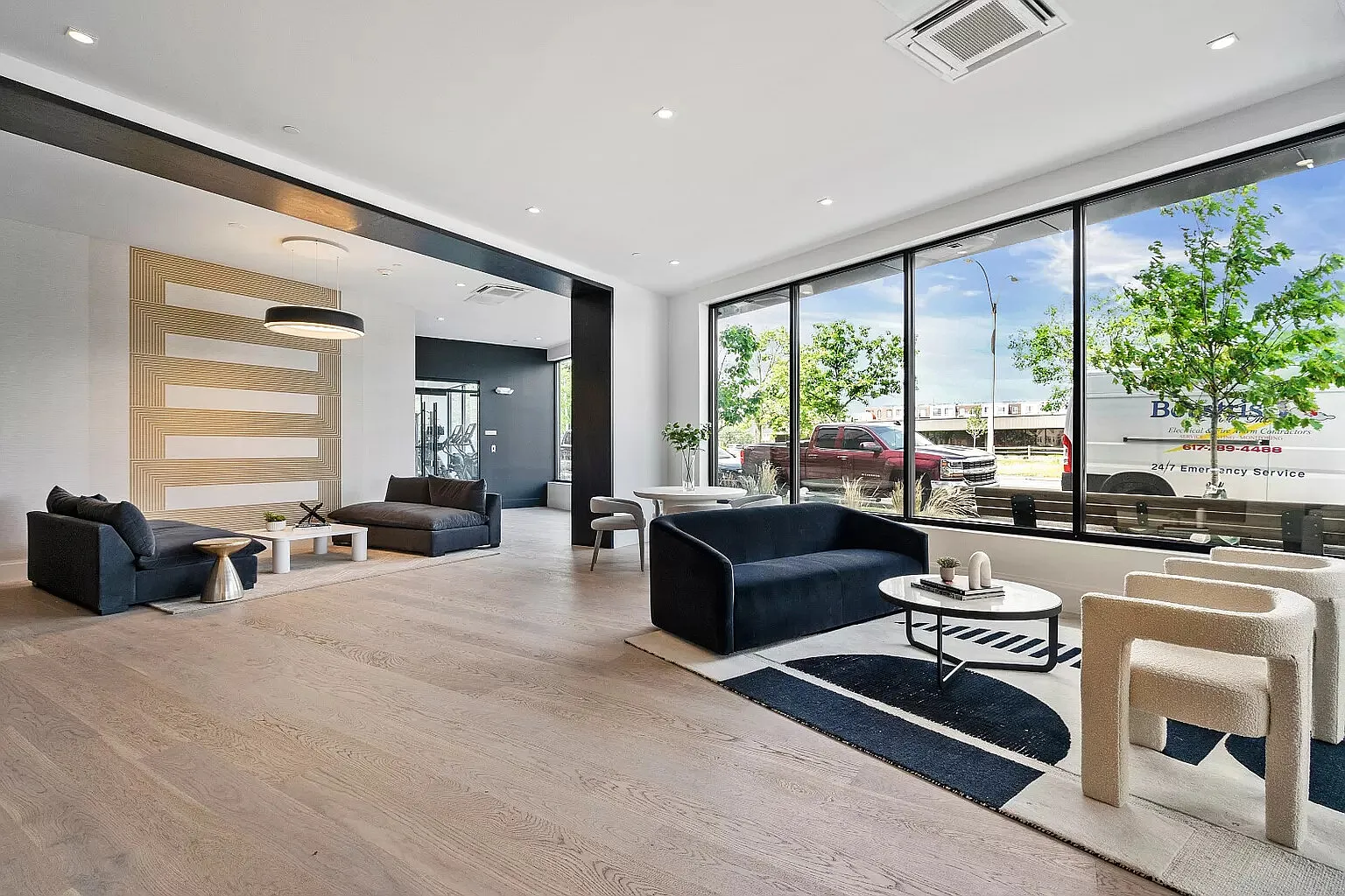 2 bed, 1030 sqft, $3,695 — Photo 2