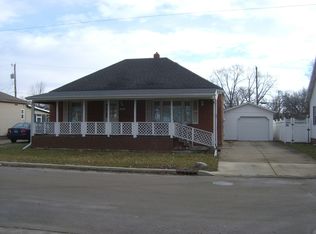 1934 Crosat St, La Salle, IL 61301