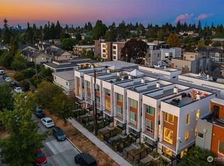 9030 18th Ave SW #H, Seattle, WA 98106