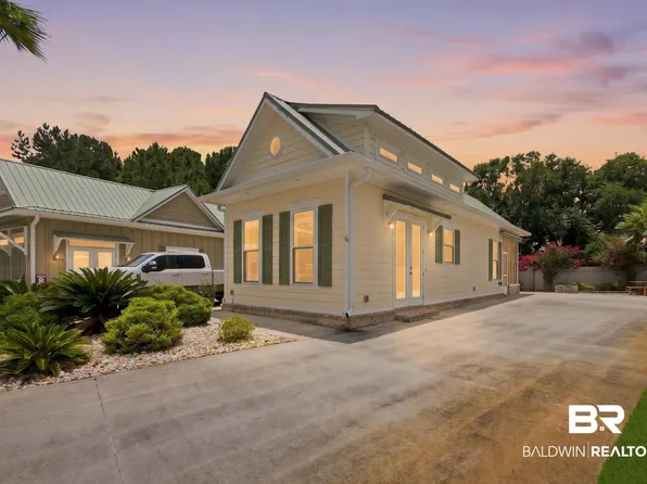 11901 Gateway Dr, Elberta, AL 36530