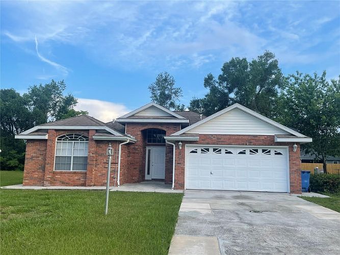 1st image of 2438 Nectarine Rd