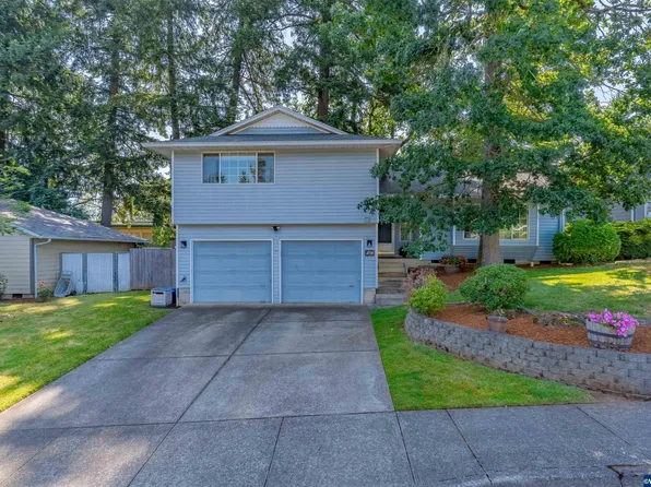 4836 Chan St S, Salem, OR 97306