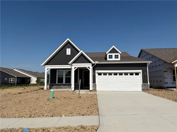435 Caravel Ct, Avon Lake, OH 44012