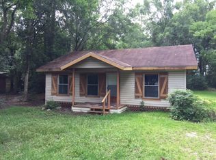 6124 Old Slag Rd, Moss Point, MS 39563