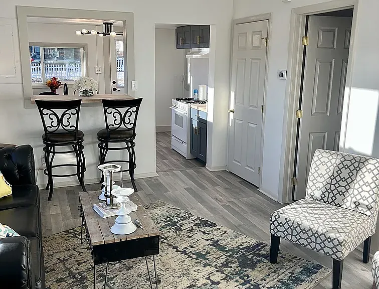 214 Marble Ave — Photo 5