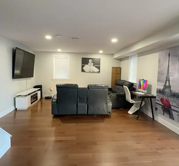 19 Race St — Photo 19