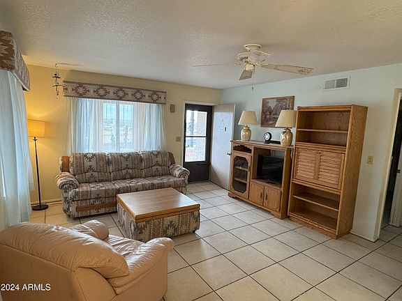 2nd image of 303 E Arizona Boulevard