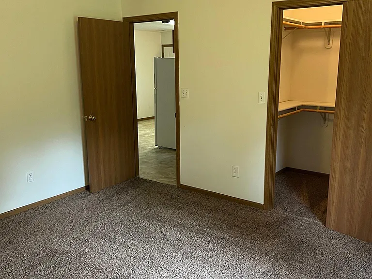 2626 E Oakbrook Dr #A — Photo 11
