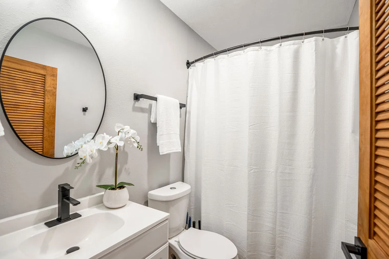 Studio, 1.0 bath, 505 sqft, $1,660 — Photo 2