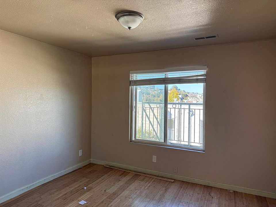 1st image of 3238 Jennings St #3238