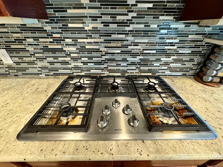 9303 Bent Spur Ln — Photo 14