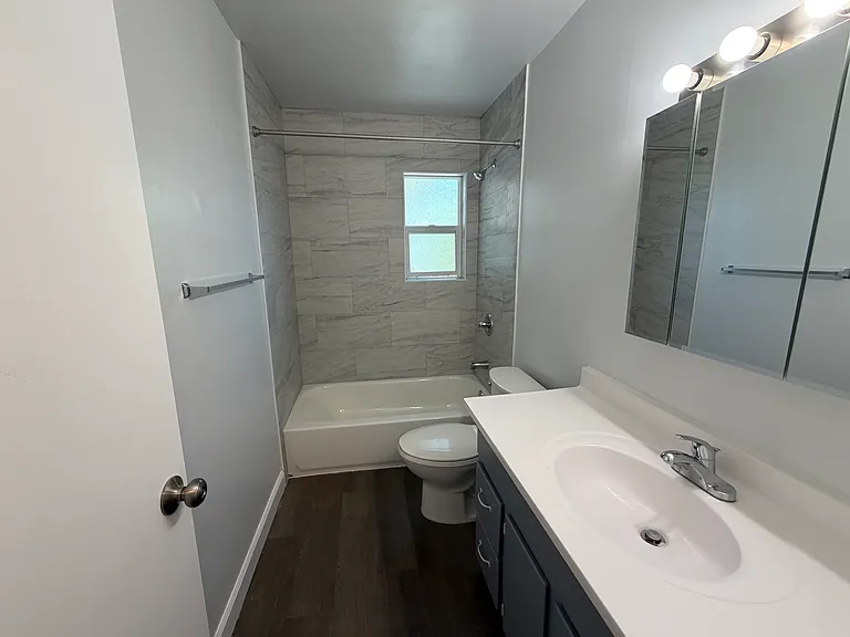 Arden Garden Apartments — Photo 27