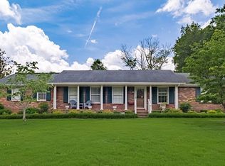 301 Lannom Cir, Tullahoma, TN 37388