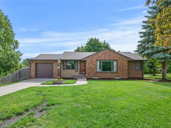 2701 Indianola Ave, Des Moines, IA 50315