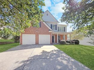 5425 Fieldfreen Dr, Cumming, GA 30028