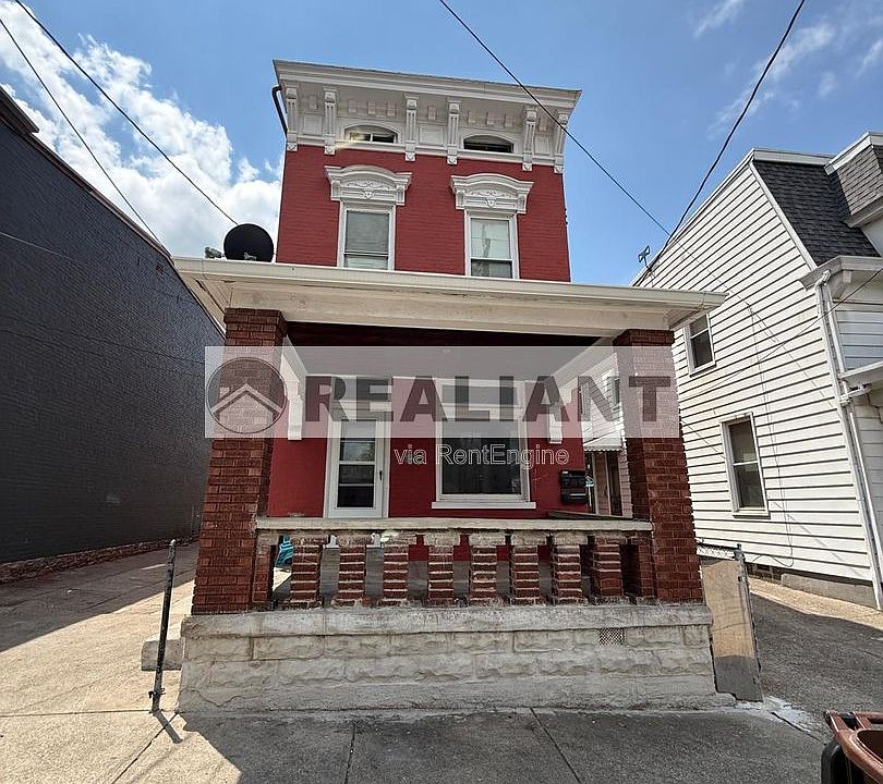 1st image of 942 Columbia St #1