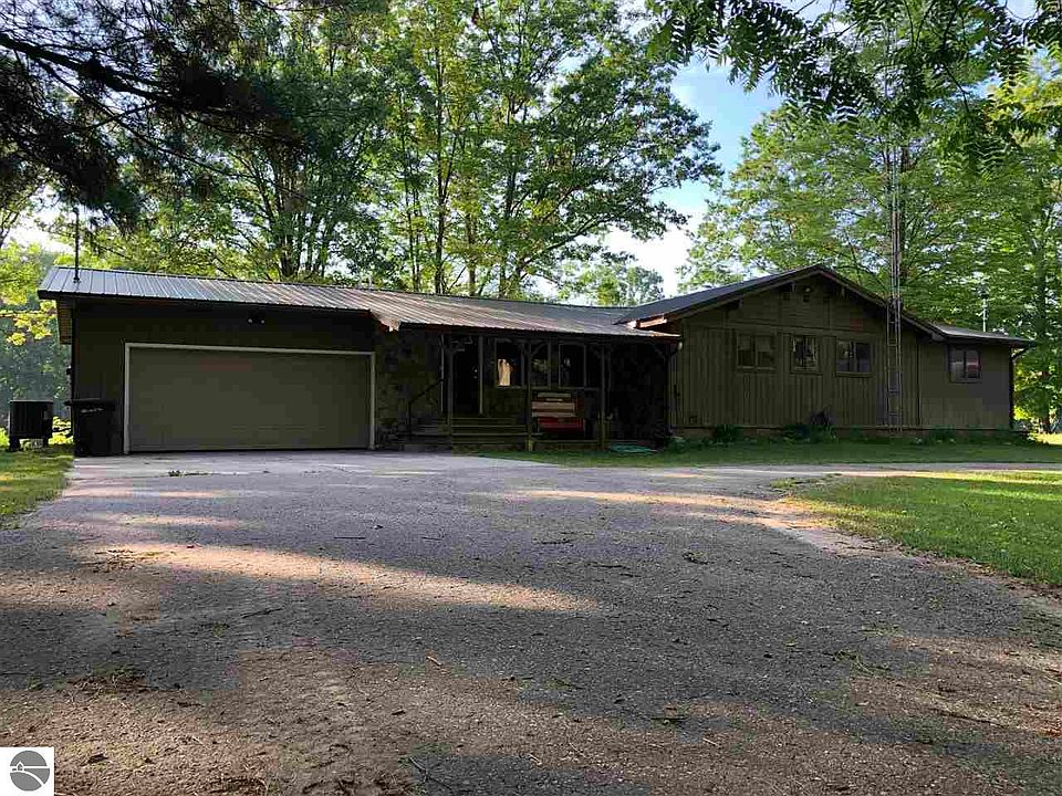 17255 Old Logging Rd, Hersey, MI 49639 Zillow