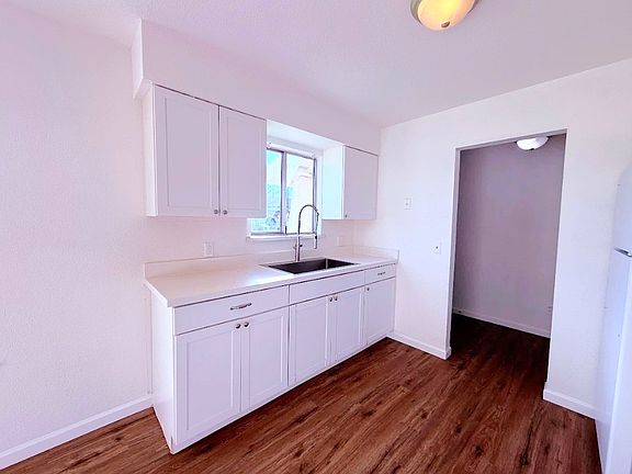 2nd image of 1351 Virginia St