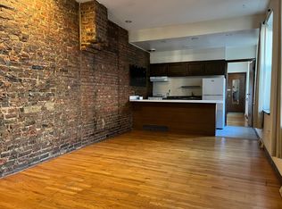 119 Christian St #1F, Philadelphia, PA 19147