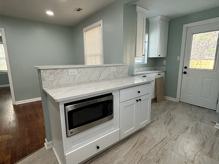 160 Swanson Rd — Photo 4