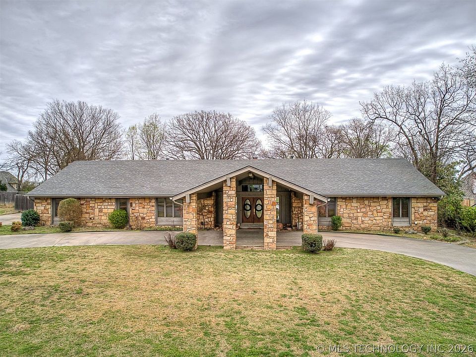 1st image of 2417 Stonewall Dr