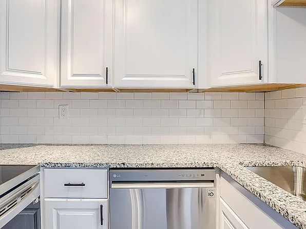 2330 Central Ave #5E028B48E