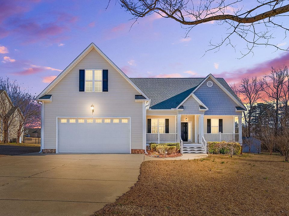 1st image of 102 Ina Joe Pl