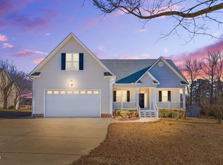 102 Ina Joe Pl, Willow Spring, NC 27592