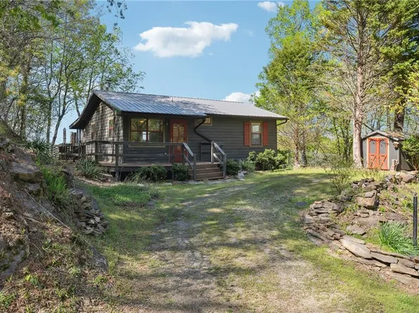 381 Meteor Ct, Ranger, GA 30734