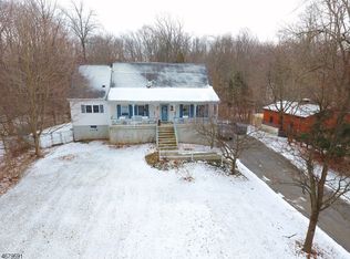 127 Cork Hill Rd, Franklin, NJ 07416