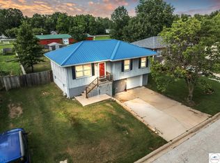 709 E Grandriver St, Clinton, MO 64735
