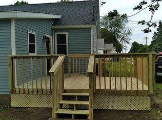 217 S 4th St, Standard, IL 61363