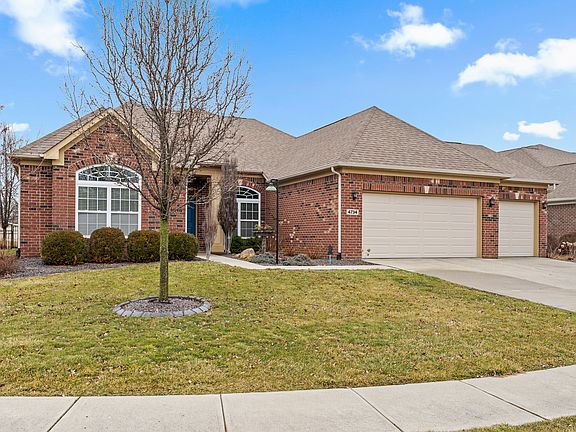 4th image of 4734 Shady Ridge Row