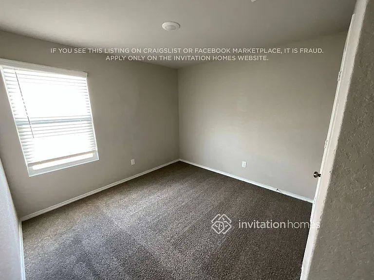 3234 Carducci Dr — Photo 7