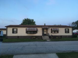 773 Tanglewood Rd, Matteson, IL 60443