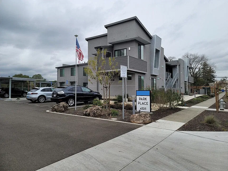 4325 Byway E #9